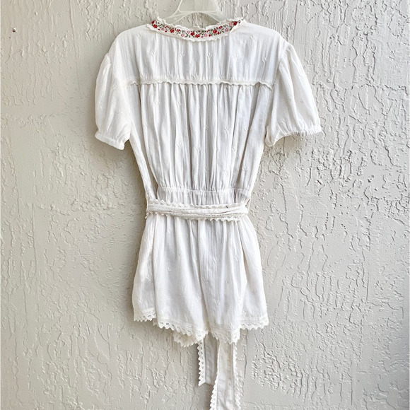 Tularosa Floral Embroidered Noah Combishort Romper White Women's Size Medium - Picture 4 of 11